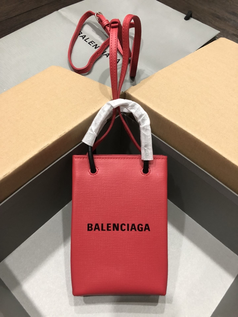 Ba1en*iaga shopping bags